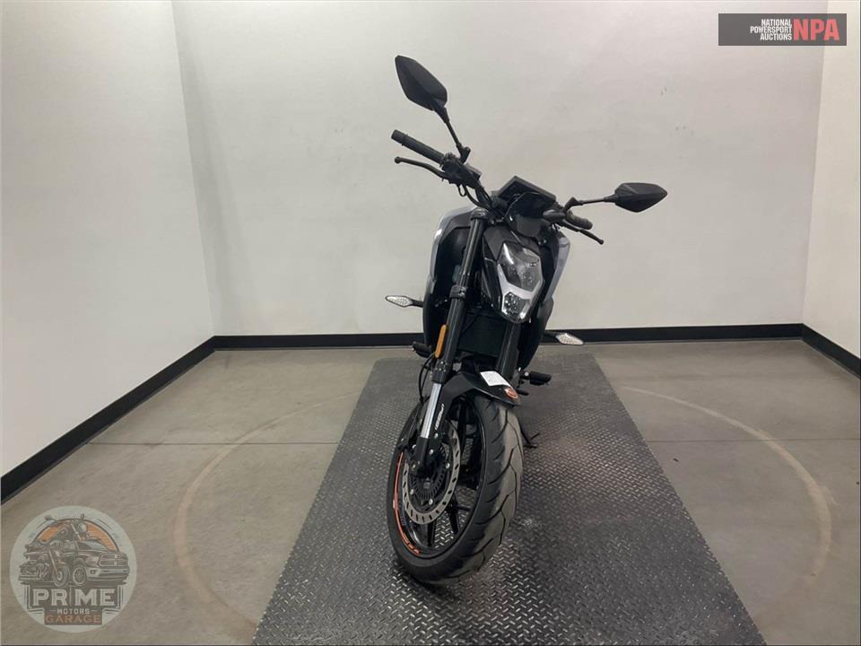 2022 Cf Moto 300 NK — фото 2
