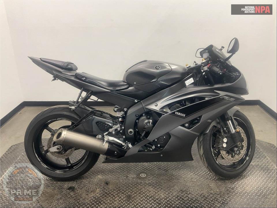 2016 Yamaha YZF-R6 (MATTE GRAY) — фото 1