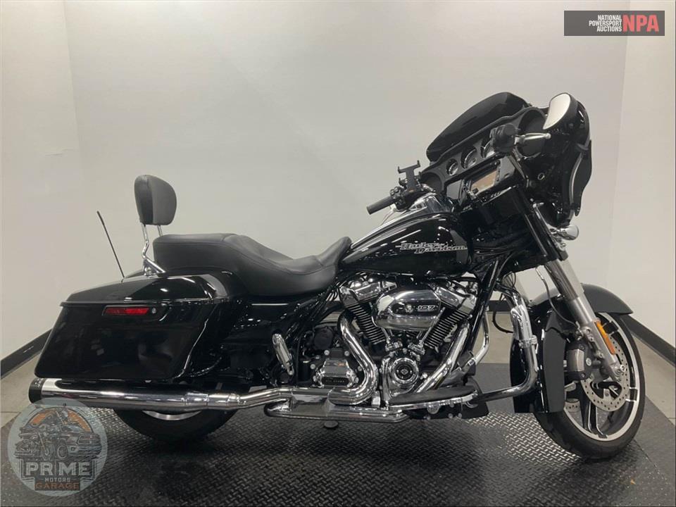 2017 Harley-Davidson FLHXS STREET GLIDE SPECIAL — фото 1