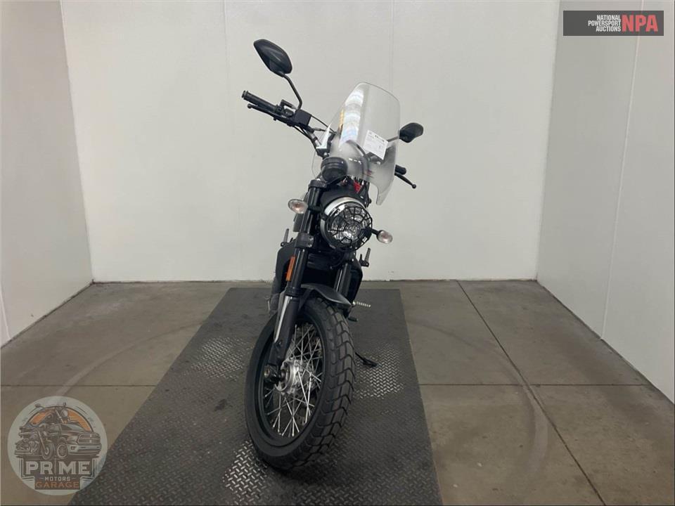 2018 Ducati SCRAMBLER STREET CLASSIC — фото 2