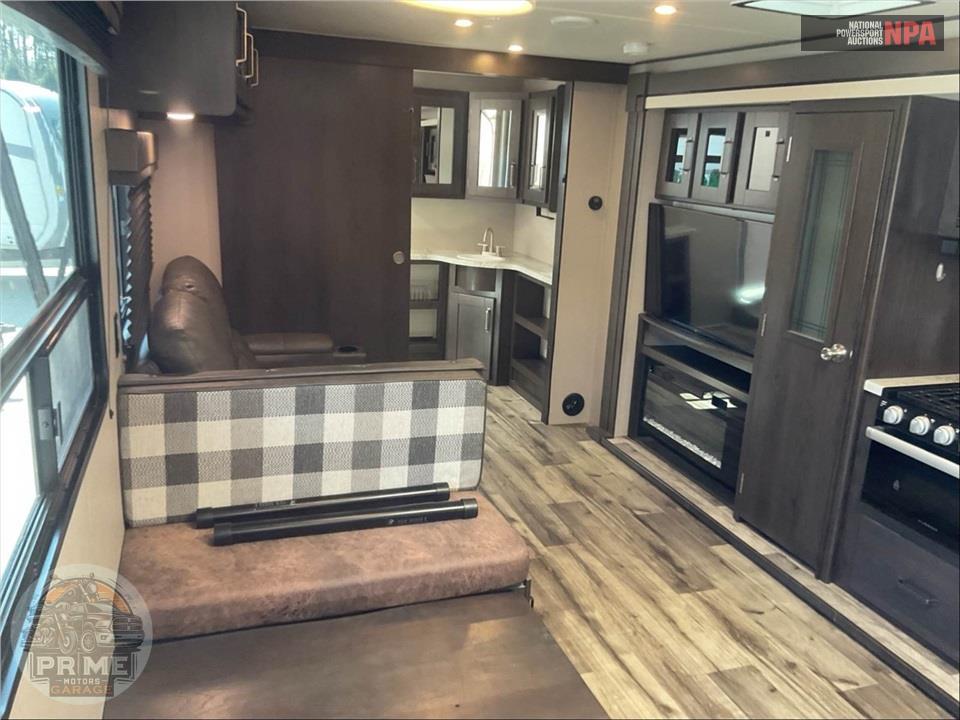 2022 Grand Design Recreational Vehicles M-260RB - TRANSCEND XPLOR SERIES — фото 7