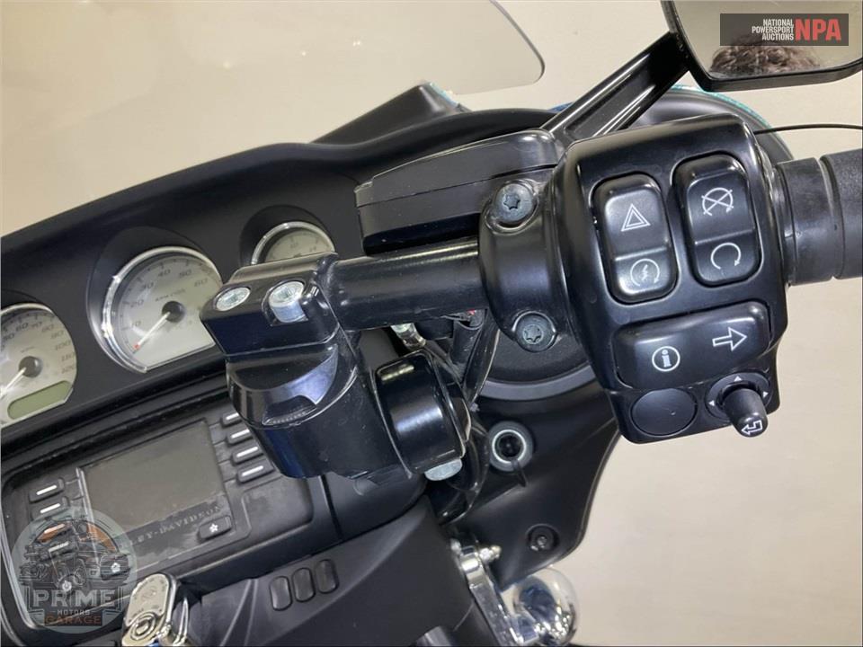 2014 Harley-Davidson FLHX STREET GLIDE — фото 29