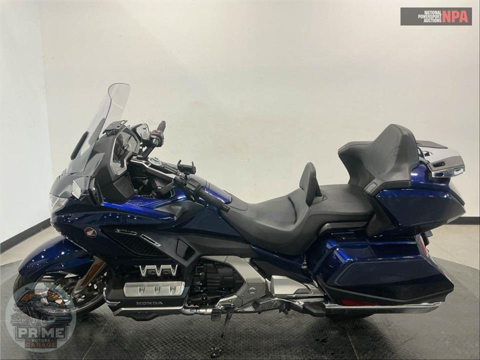 2018 Honda GL1800D GOLDWING TOUR DCT (BLUE) — фото 3