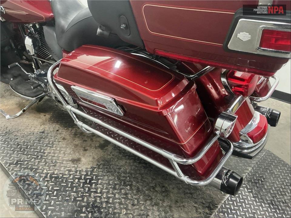 2009 Harley-Davidson FLHTCU ULTRA CLASSIC ELECTRA GLIDE — фото 22