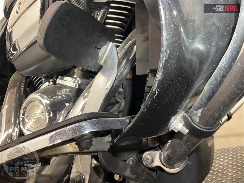 2022 Harley-Davidson FLHTK ULTRA LIMITED — фото 17