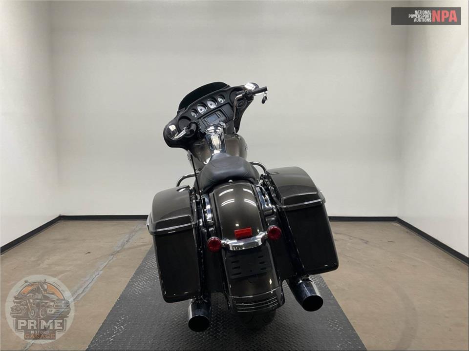 2021 Harley-Davidson FLHX STREET GLIDE — фото 4