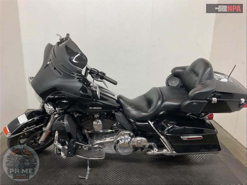 2014 Harley-Davidson FLHTK ELECTRA GLIDE ULTRA LIMITED — фото 3