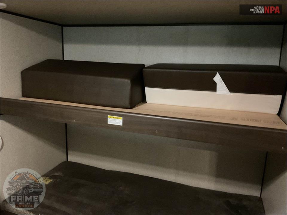 2019 Keystone Rv M-3030BH SUMMERLAND SERIES — фото 13
