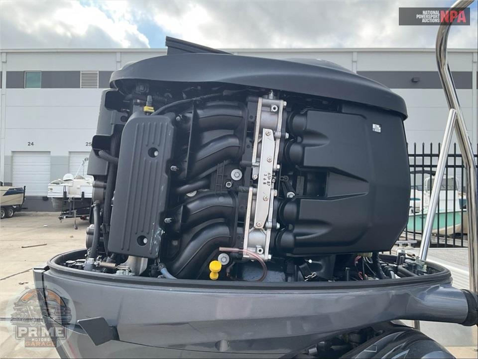 2024 Bennington Pontoons 22 SVF W/SPS S SERIES L=24/E=1 150HP YAMAHA OB — фото 6