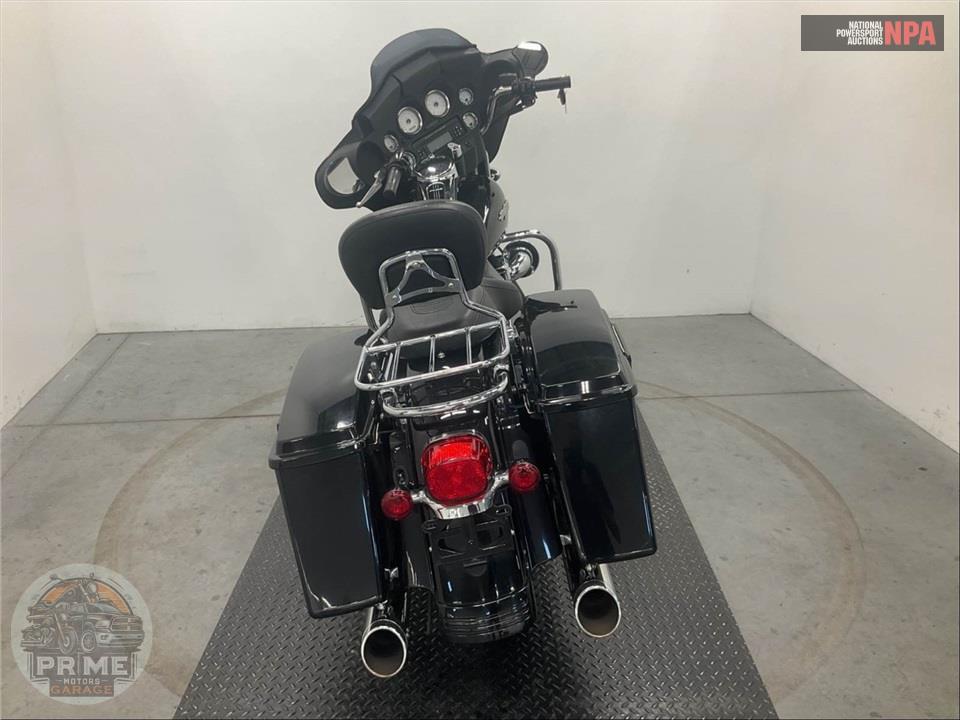 2006 Harley-Davidson FLHXI STREET GLIDE — фото 4