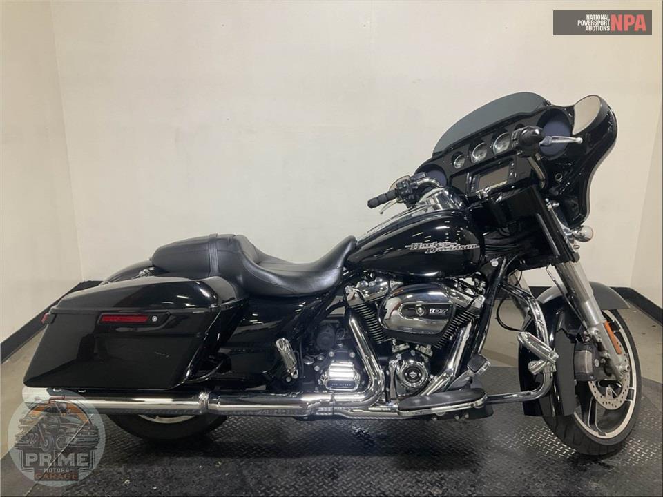2017 Harley-Davidson FLHXS STREET GLIDE SPECIAL — фото 1
