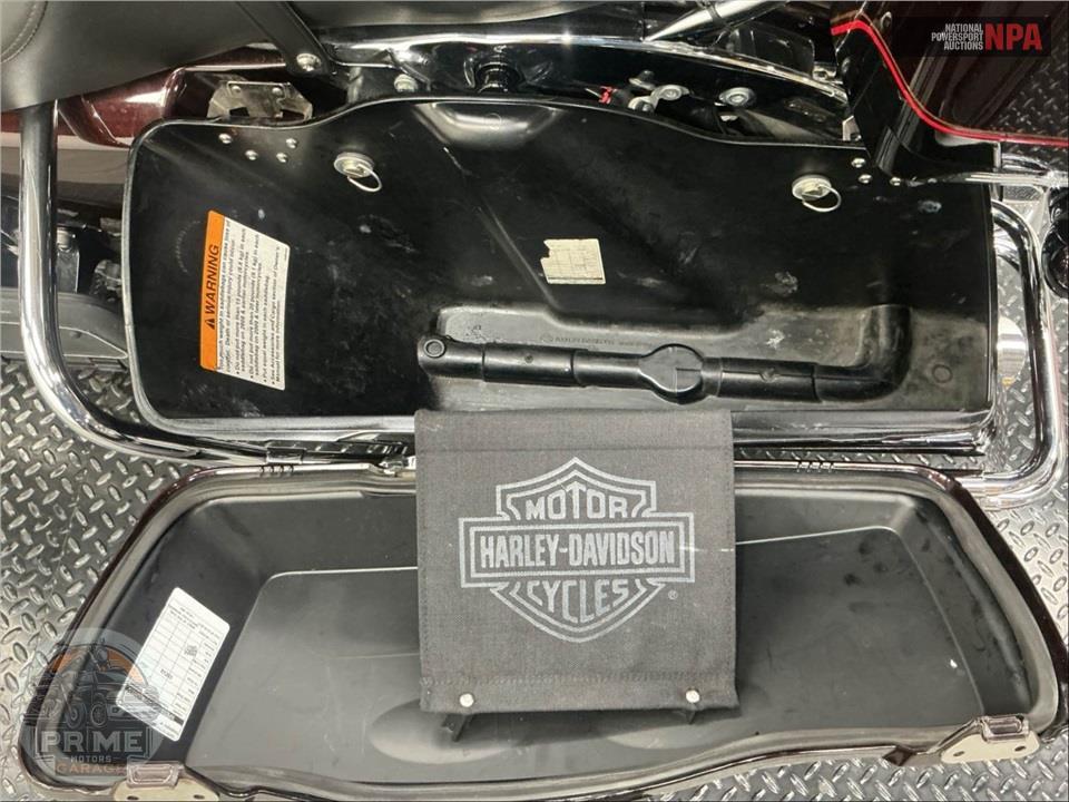 2011 Harley-Davidson FLHTC ELECTRA GLIDE CLSC — фото 45