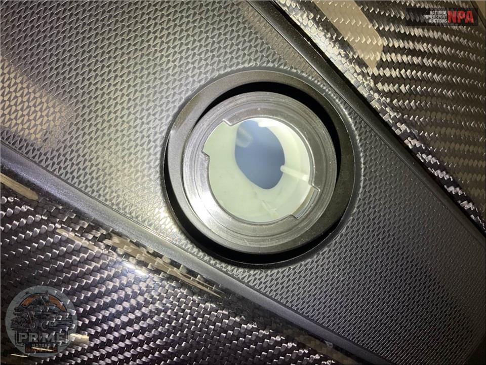 2024 Indian Motorcycle FTR R CARBON — фото 14