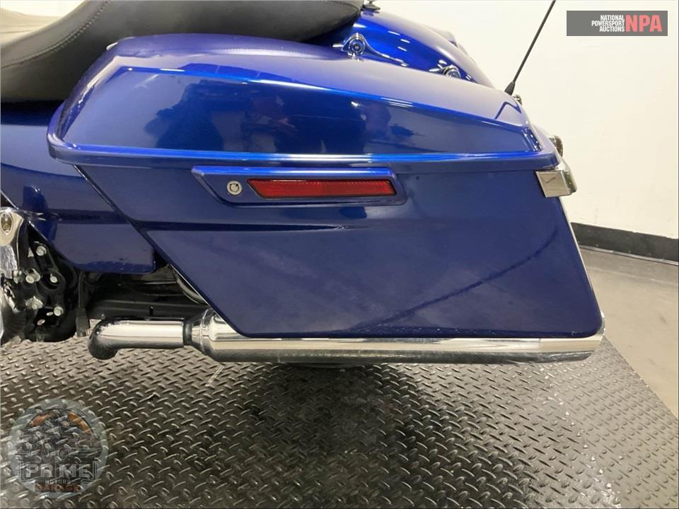 2017 Harley-Davidson FLHXS STREET GLIDE SPECIAL — фото 26