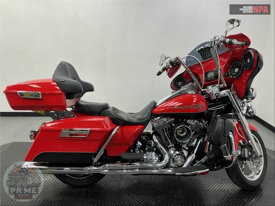 2010 Harley-Davidson FLHR ROAD KING — фото 1