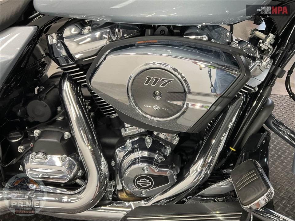 2025 Harley-Davidson FLHX STREET GLIDE — фото 6