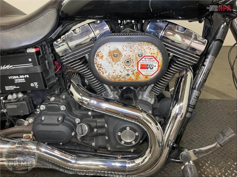 2017 Harley-Davidson FXDWG-103 DYNA WIDE GLIDE — фото 6