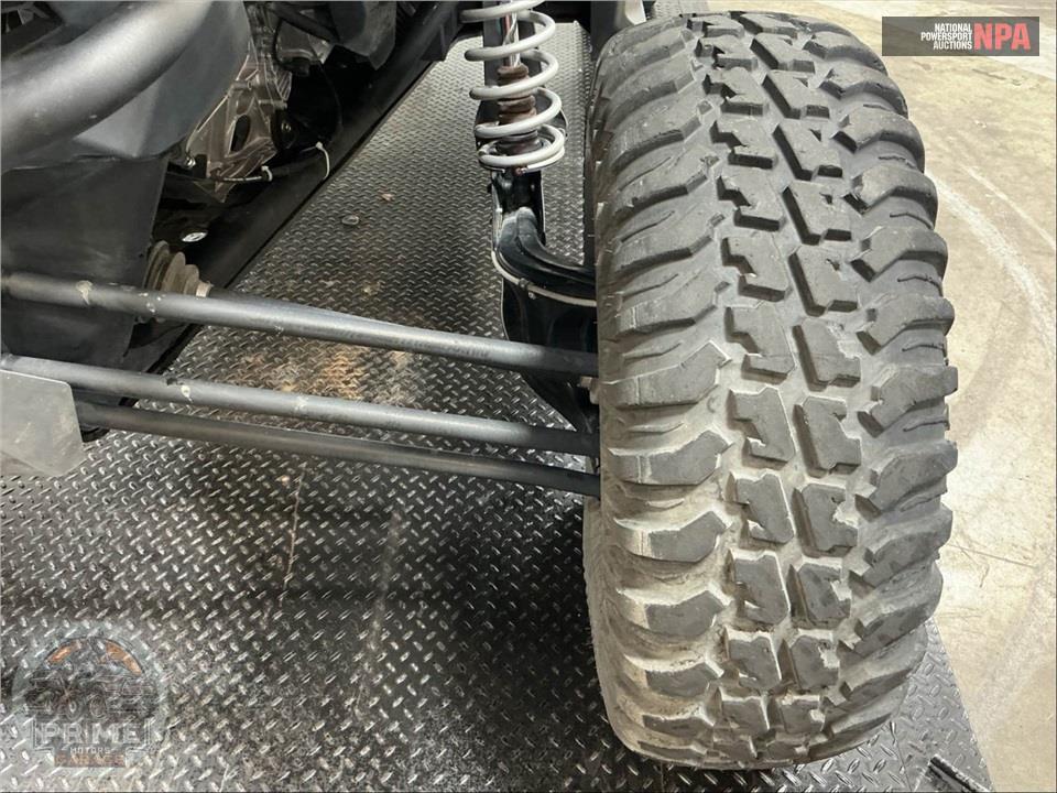 2019 Can-Am MAVERICK X3 X RS TURBO R — фото 19