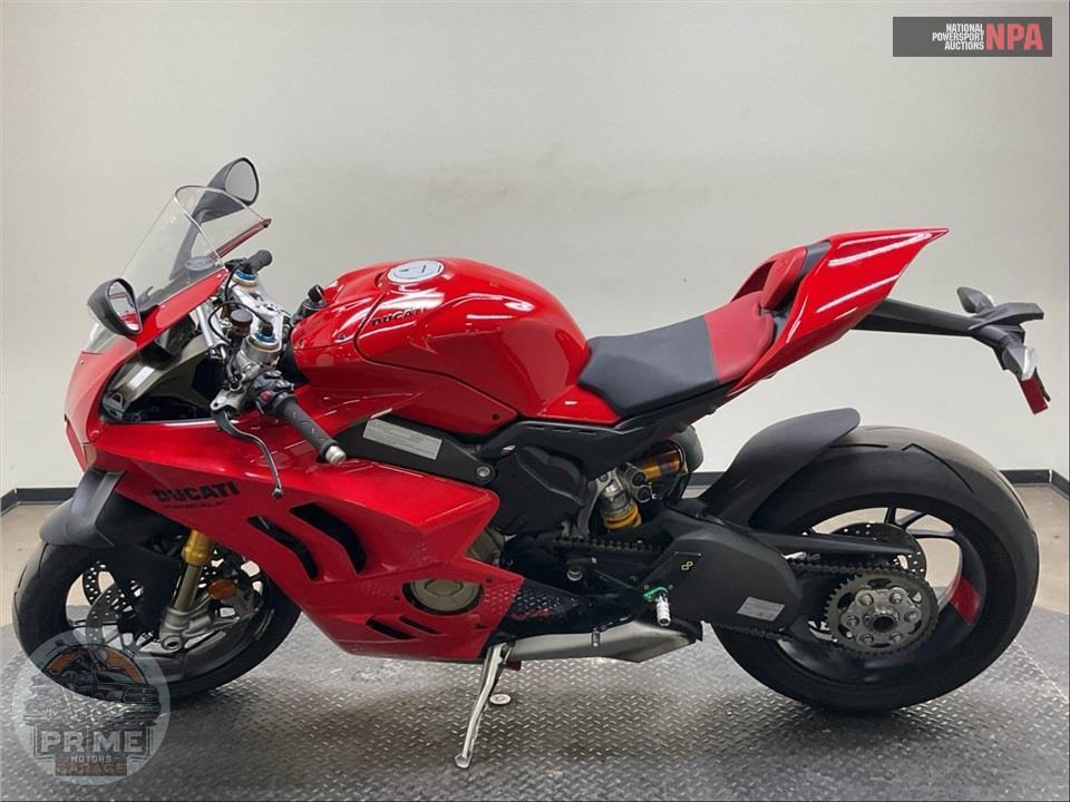 2024 Ducati PANIGALE V4 S — фото 3