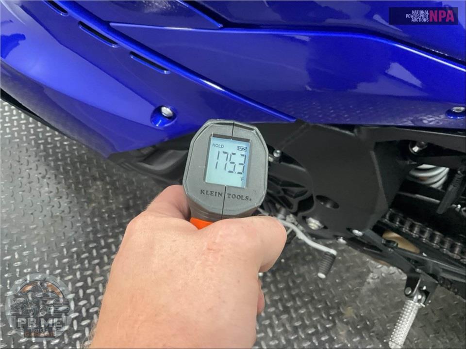 2023 Yamaha YZF-R1 — фото 8