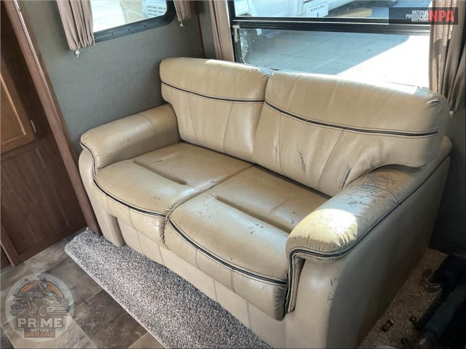 2017 Keystone Rv M-29 FK - SPRINTER CAMPFIRE EDITION SERIES — фото 13