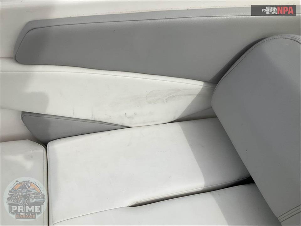 2019 Regal Marine 1900 ES L=20/E=1- 200HP VOLVO SD — фото 18