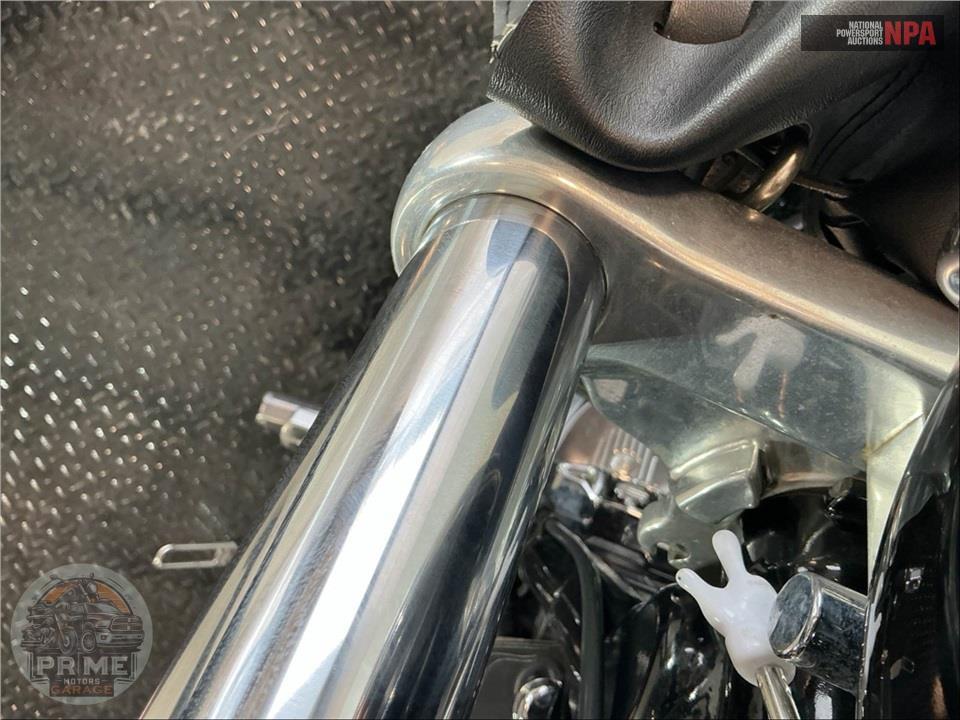 2010 Harley-Davidson FXDWG DYNA WIDE GLIDE — фото 34