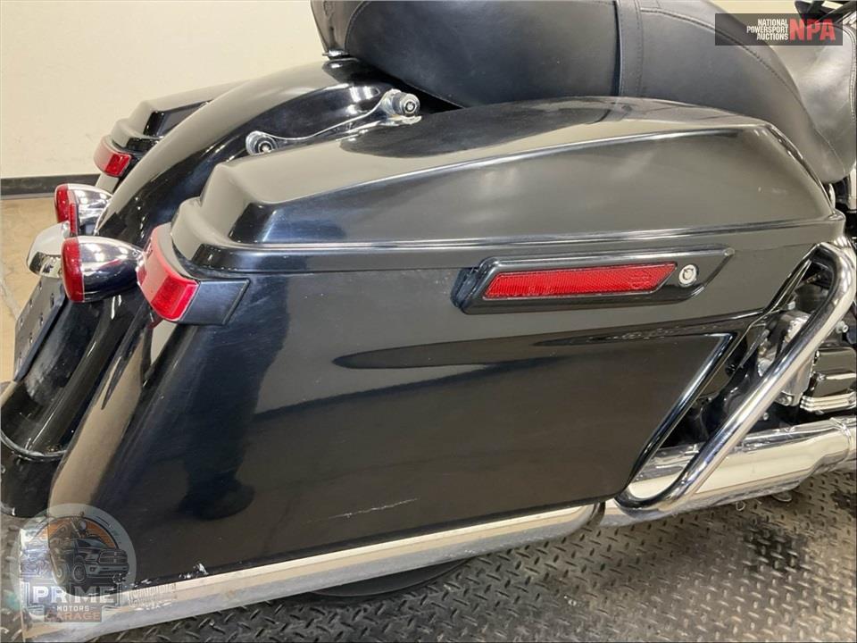 2019 Harley-Davidson FLHX STREET GLIDE — фото 34