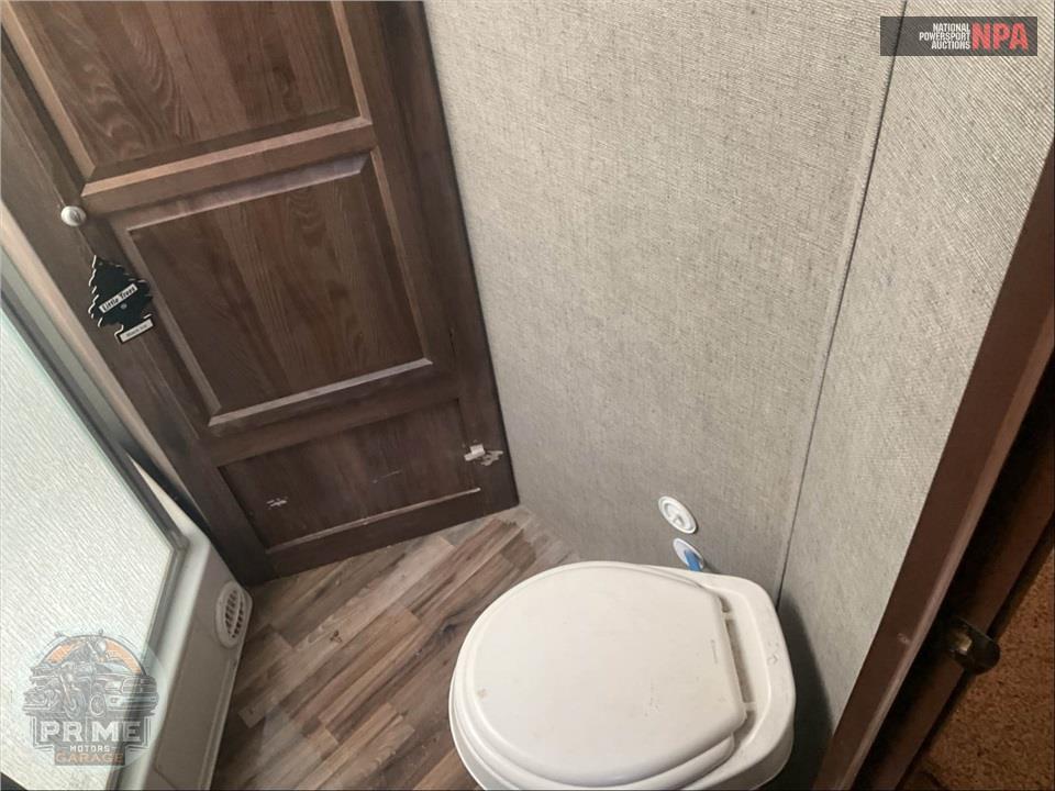 2017 Keystone Rv M-30 RLI COUGAR X-LITE SERIES — фото 20