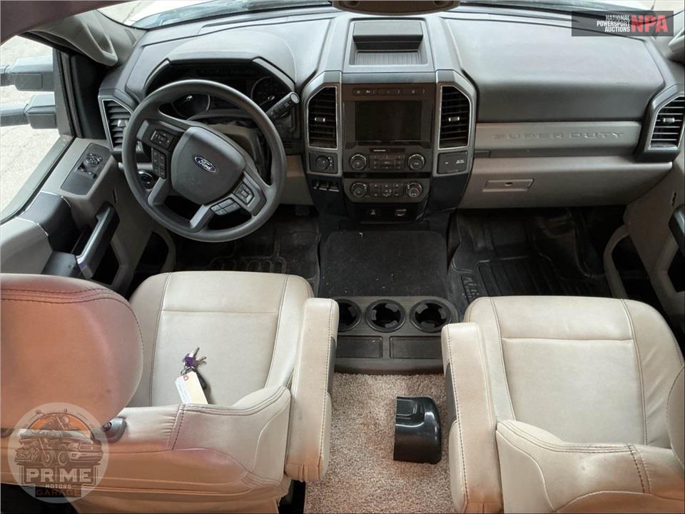 2022 Thor Motor Coach SV34 SUPER C F550 4WD - MAGNITUDE SERIES — фото 18