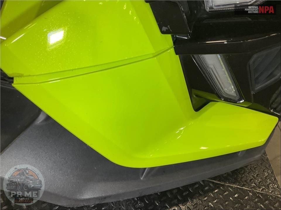 2021 Polaris SLINGSHOT R — фото 13