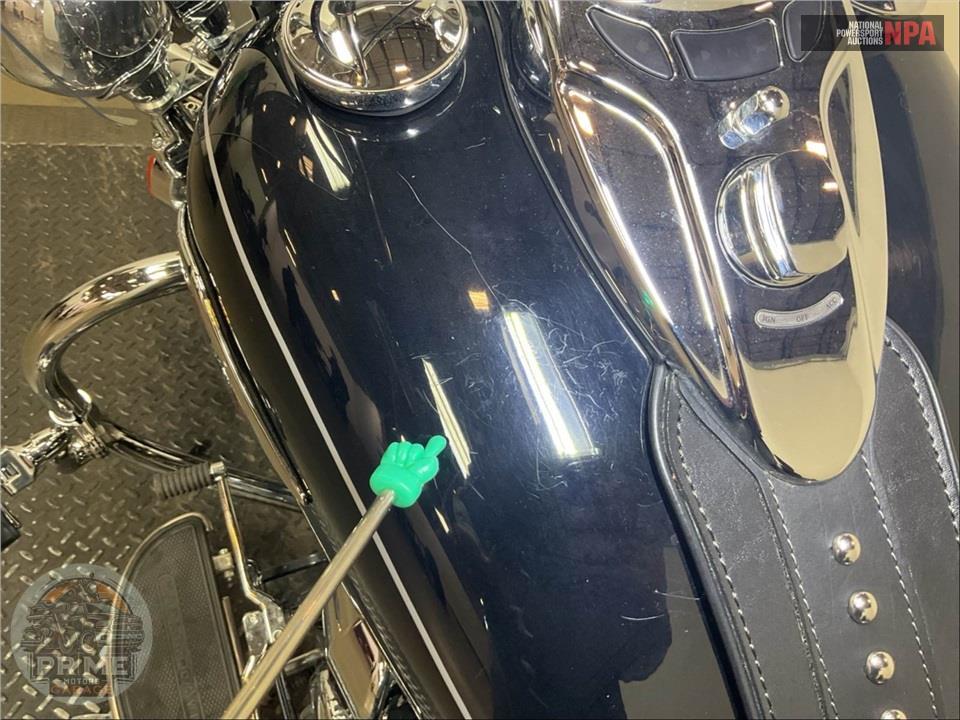 2015 Harley-Davidson FLSTC HERITAGE SOFTAIL CLASSIC — фото 17
