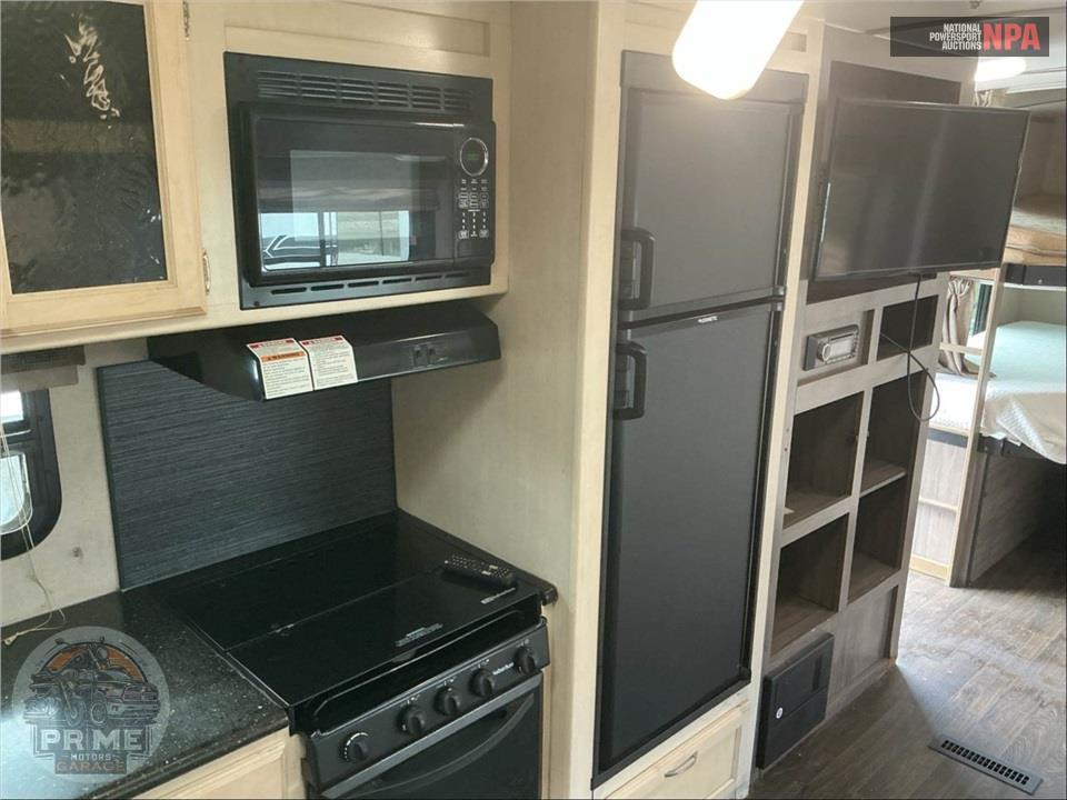 2019 Minnie M-27BHSS - MINNIE PLUS SERIES — фото 23