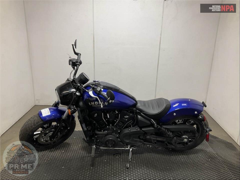 2025 Indian Motorcycle SCOUT BOBBER LIMITED WITH TECHNOLOGY PACKAGE (COLOR METALLIC) — фото 3