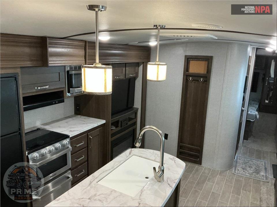 2020 Keystone Rv M-332 BH - LAREDO SERIES — фото 9
