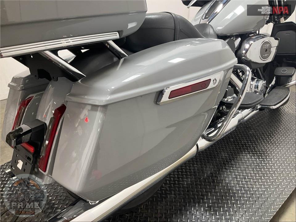 2025 Harley-Davidson FLHXU STEET GLIDE ULTRA — фото 21