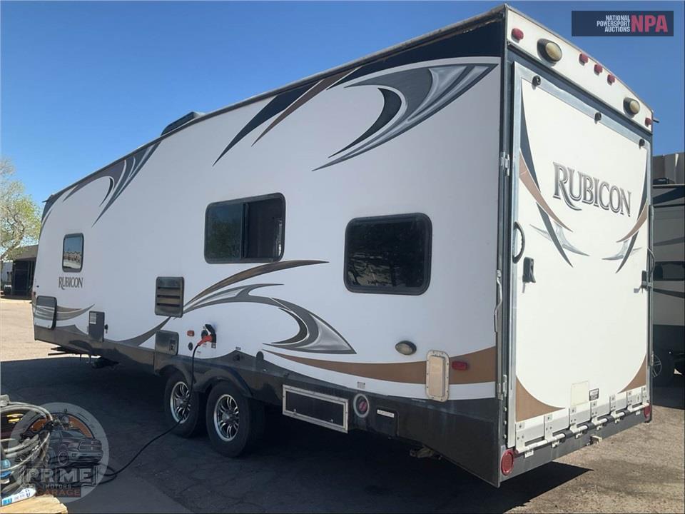 2015 Rubicon M-2500 - TOY HAULER SERIES — фото 3