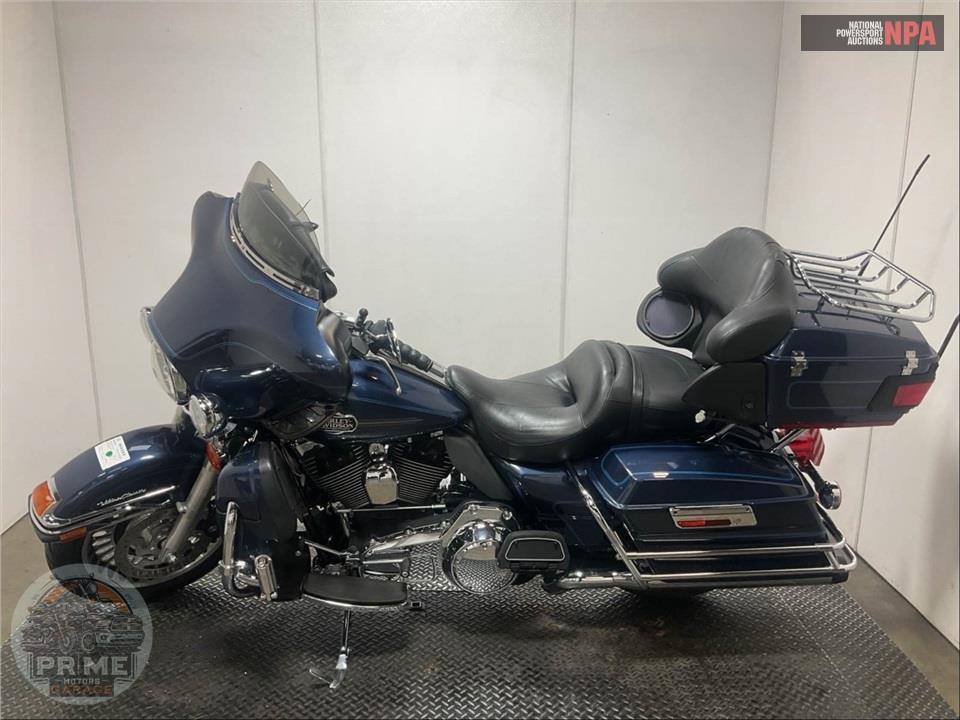 2009 Harley-Davidson FLHTCU ULTRA CLASSIC ELECTRA GLIDE — фото 3
