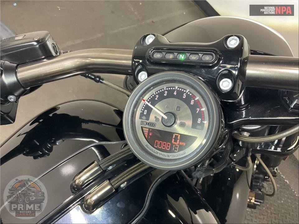 2016 Harley-Davidson FXSE CVO PRO STREET BREAKOUT — фото 5