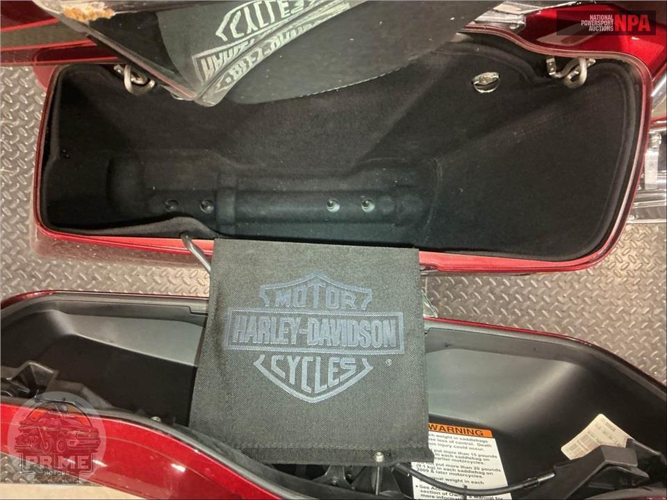 2016 Harley-Davidson FLTRUSE CVO ROAD GLIDE ULTRA — фото 27