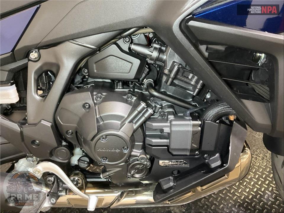 2025 Honda NT1100 DCT — фото 6