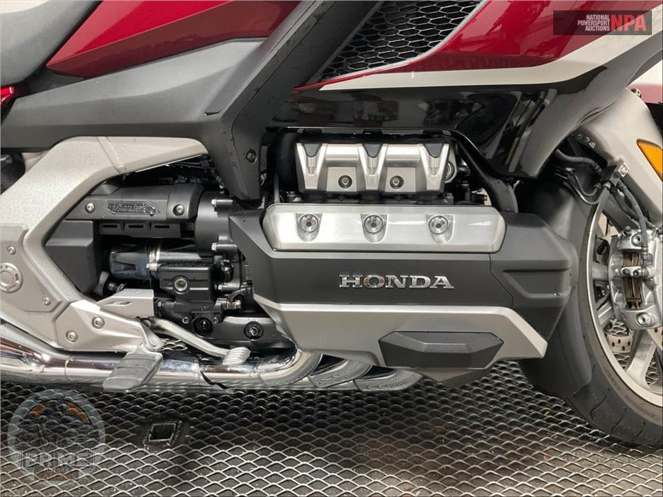 2021 Honda GL1800D GOLDWING TOUR DCT — фото 6