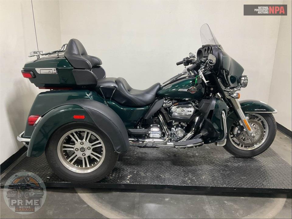 2024 Harley-Davidson FLHTCUTG TRI GLIDE ULTRA CLASSIC — фото 1