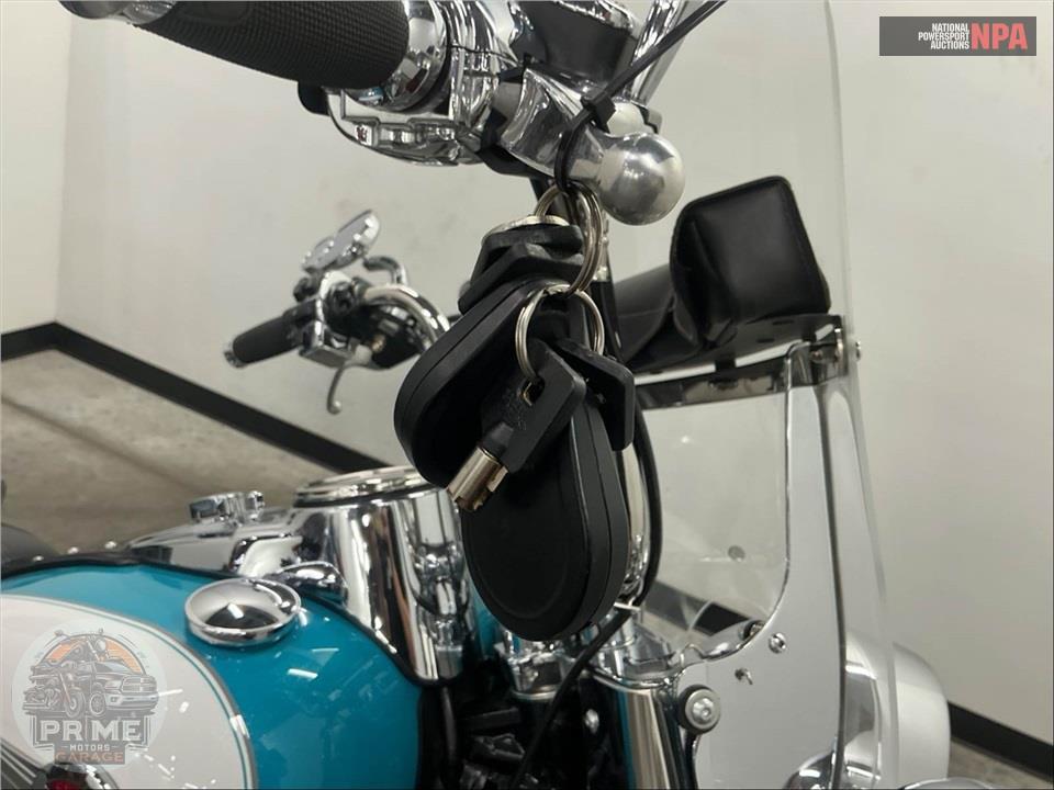 2017 Harley-Davidson FLSTC HERITAGE SOFTAIL CLASSIC — фото 10
