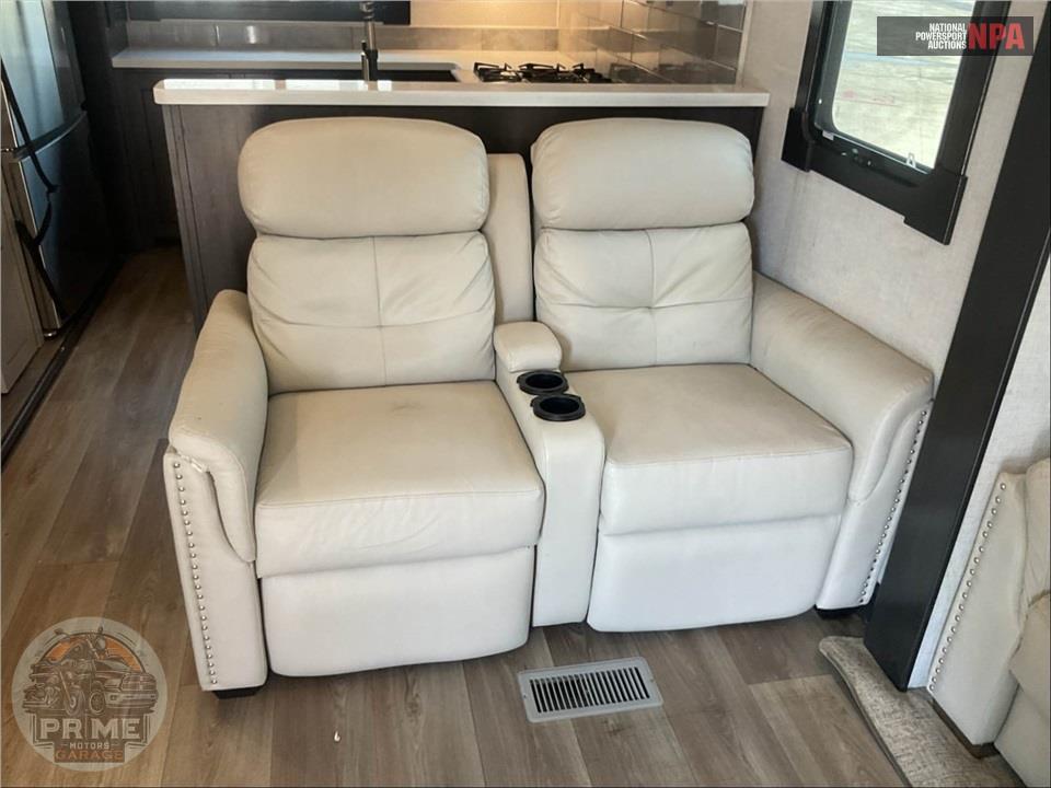 2021 Redwood Rv M-4001 LK - FIFTH WHEEL SERIES — фото 13