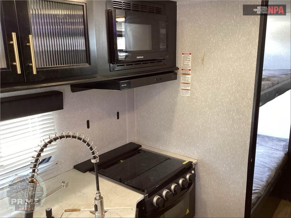 2022 Cherokee By Forest River M-29BRB - GREY WOLF FIFTH WHEEL SERIES — фото 19