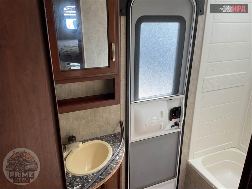2015 Keystone Rv M-2810BH PASSPORT GRAND TOURING SERIES — фото 22