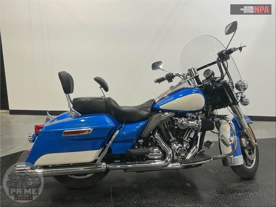 2016 Harley-Davidson FLHP POLICE ROAD KING — фото 1