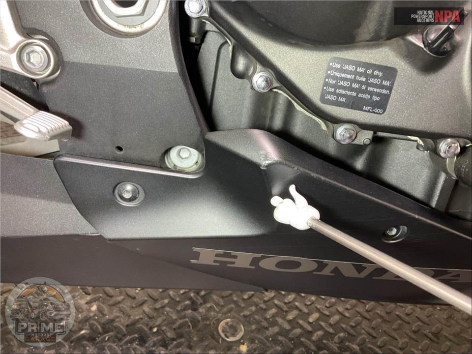 2016 Honda CBR1000RRG — фото 22