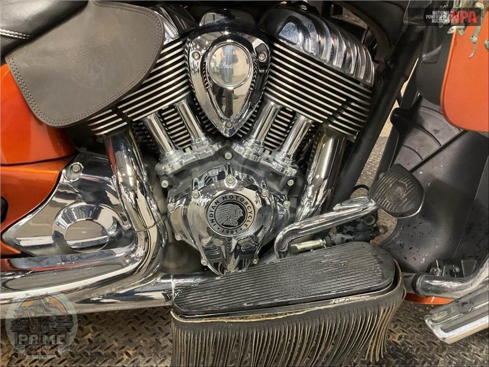 2018 Indian Motorcycle ROADMASTER (TWO-TONE) — фото 6
